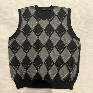 Izod Charcoal and Gray Argyle V-Neck Sweater Vest